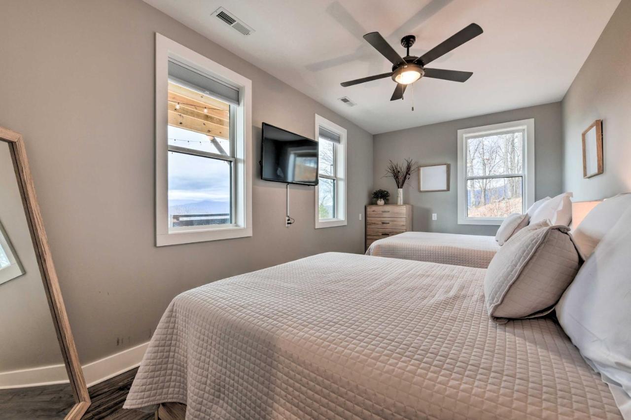 Scenic Hillside Cabin In Sylva With Hot Tub And Views! Exterior foto